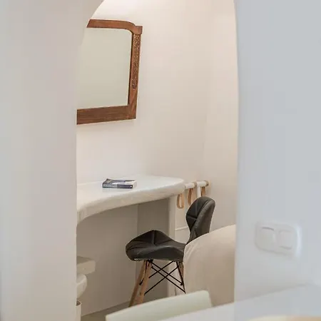 Holiday home Crown Of Fira *