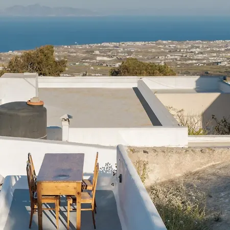 Holiday home Crown Of Fira